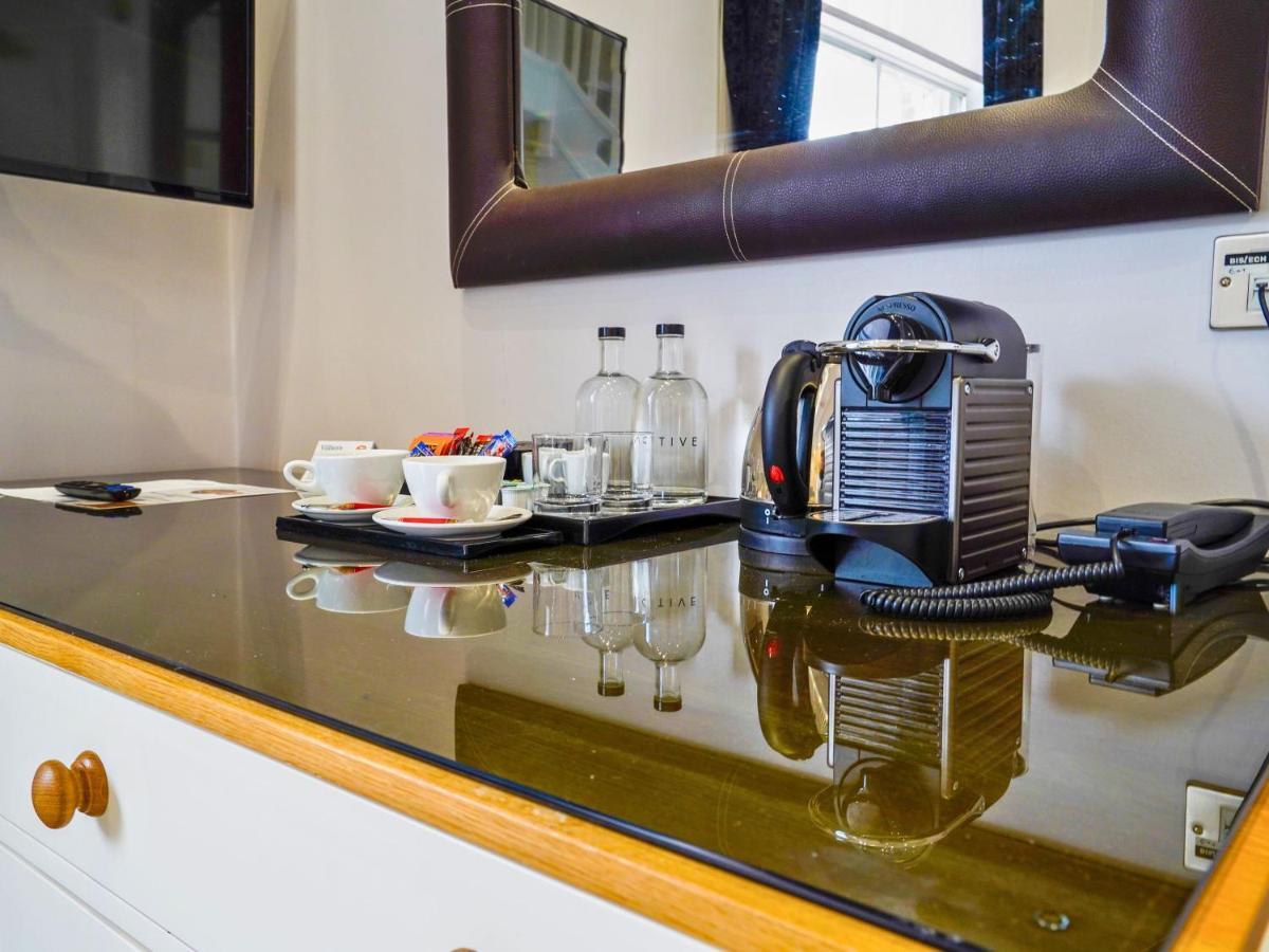 Villiers Hotel Buckingham Bagian luar foto
